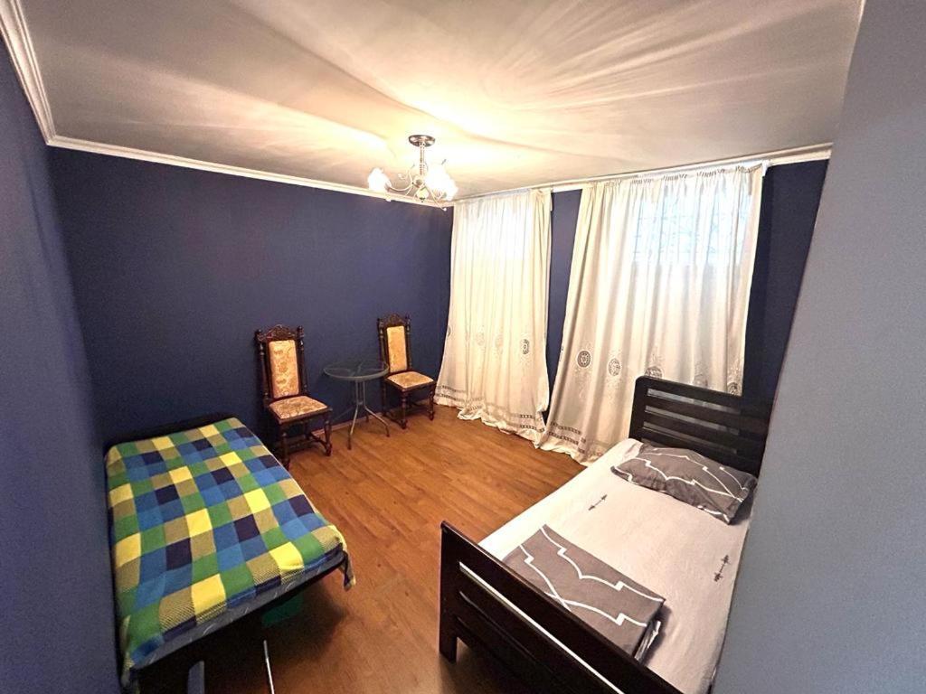Booboo Flat In Italian Yard Apartment Tbilisi ภายนอก รูปภาพ