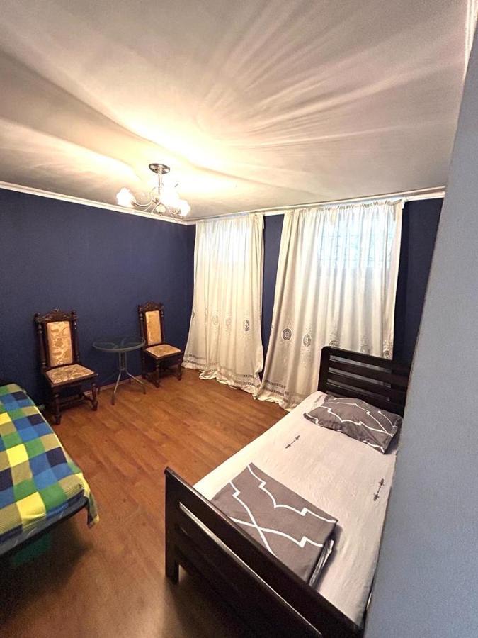 Booboo Flat In Italian Yard Apartment Tbilisi ภายนอก รูปภาพ